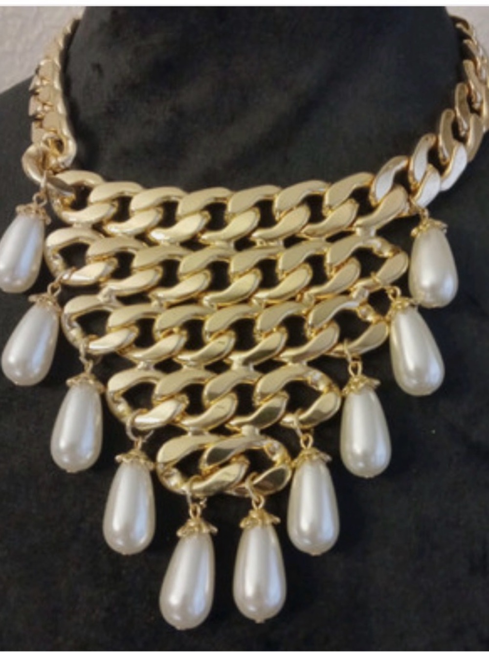 Jardin Gold Pearl Drop Statement Necklace - Women Jewelry
